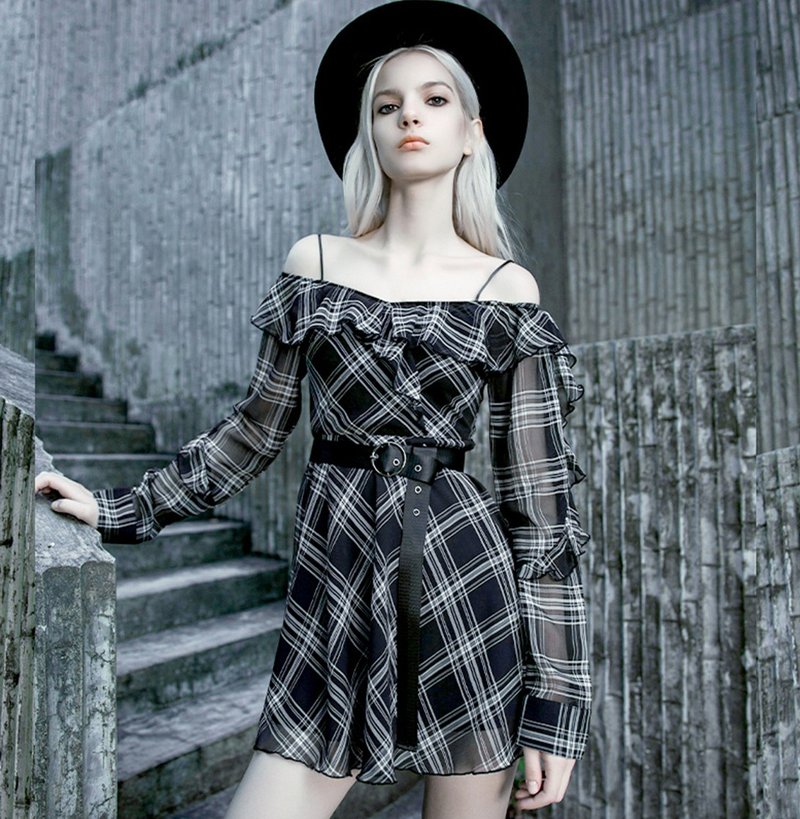 Pagan Check Off Shoulder Belt Dress - ชุดเดรส - วัสดุอื่นๆ สีเทา