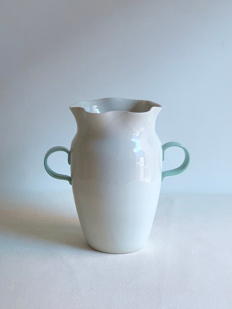 瞌睡-花瓶/花器 - 花瓶/陶器 - 瓷 白色