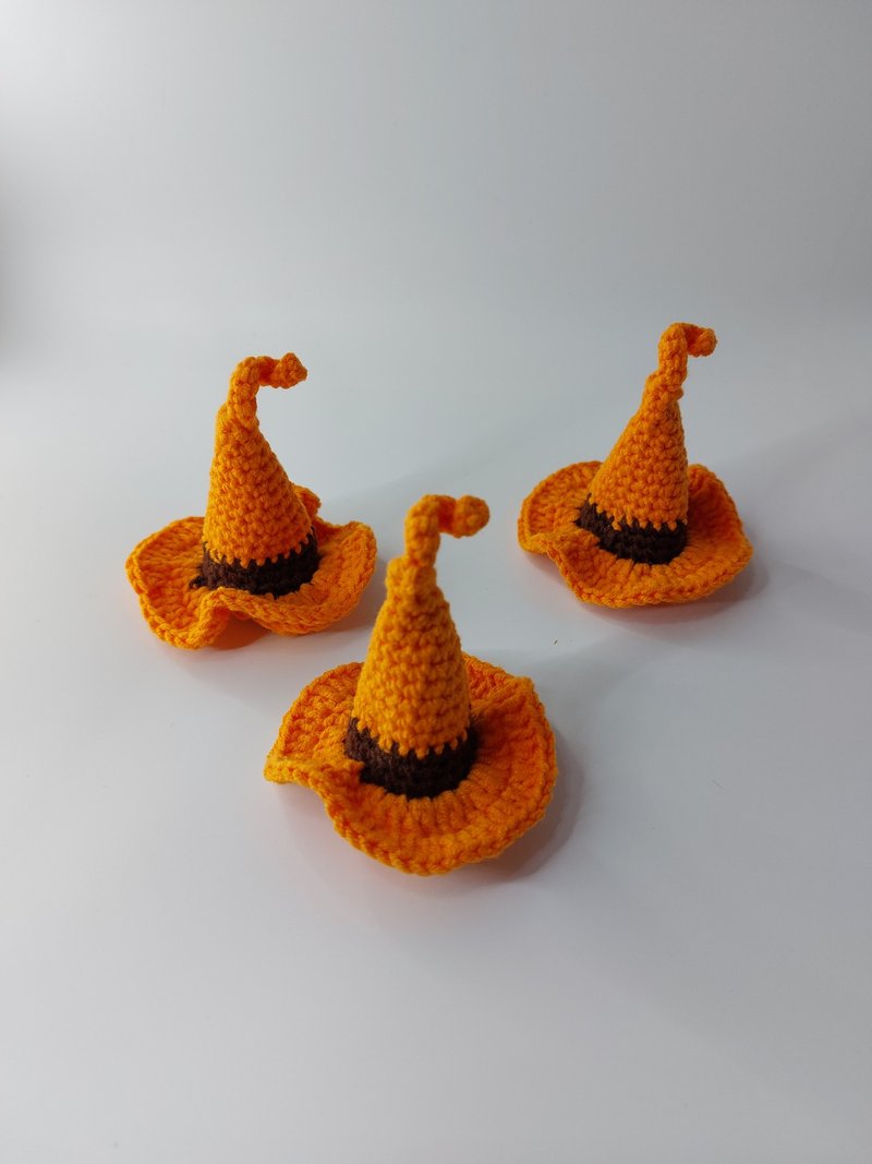 Pre-order-Halloween Witch Hat Hair Clip - เครื่องประดับผม - วัสดุอื่นๆ สีส้ม