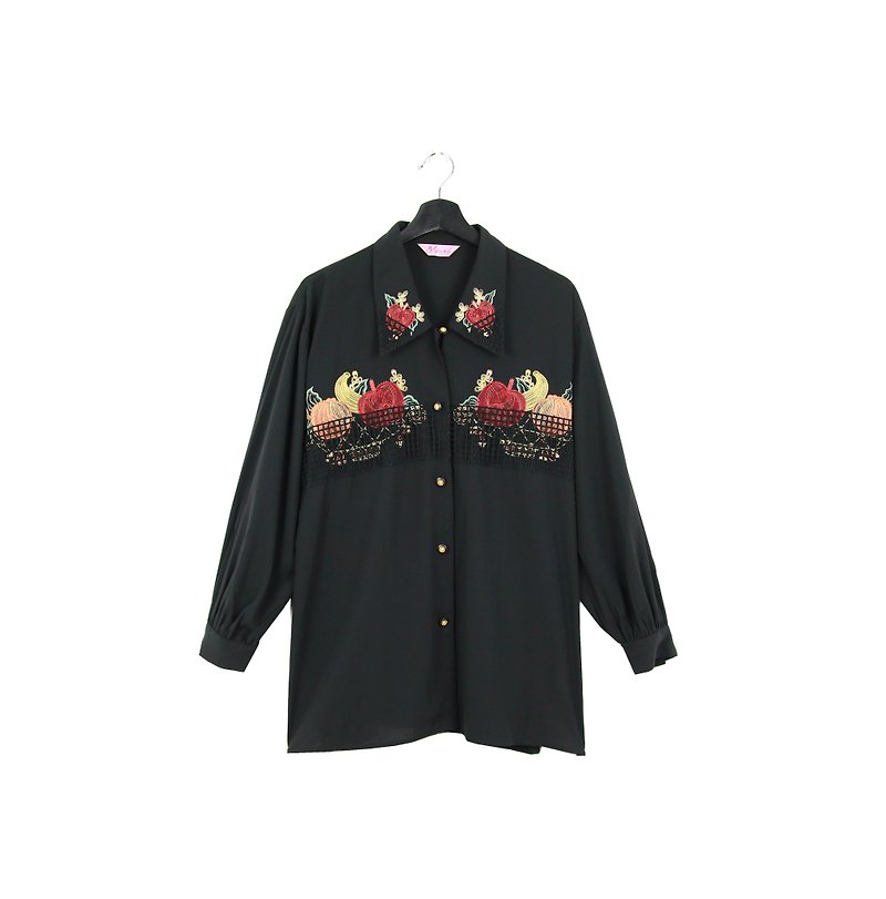 Back to Green:: Embroidered fruit // wearable for men and women // vintage shirts - เสื้อเชิ้ตผู้ชาย - ผ้าไหม 