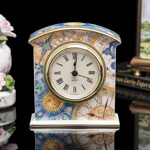 擎上閣裝飾藝術 英國製Royal Doulton 1998美麗新世界千禧年骨瓷時鐘桌鐘
