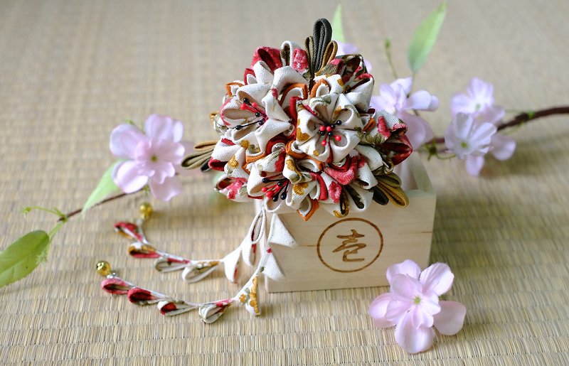 【洋粋スタイル】つまみ精工手作花簪－Wucan Huajiao. Baroque rose - Hair Accessories - Cotton & Hemp Multicolor