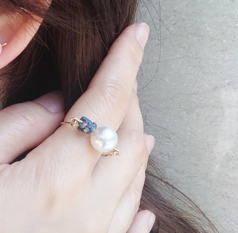 White Swarovski Pearl & Titanium Pyrite Ring - General Rings - Gemstone Multicolor