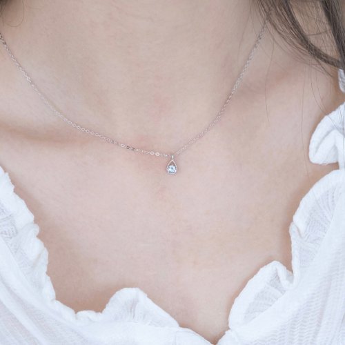 ブルー石スターリングシルバーネックレスエレガントな水滴 - ショップ