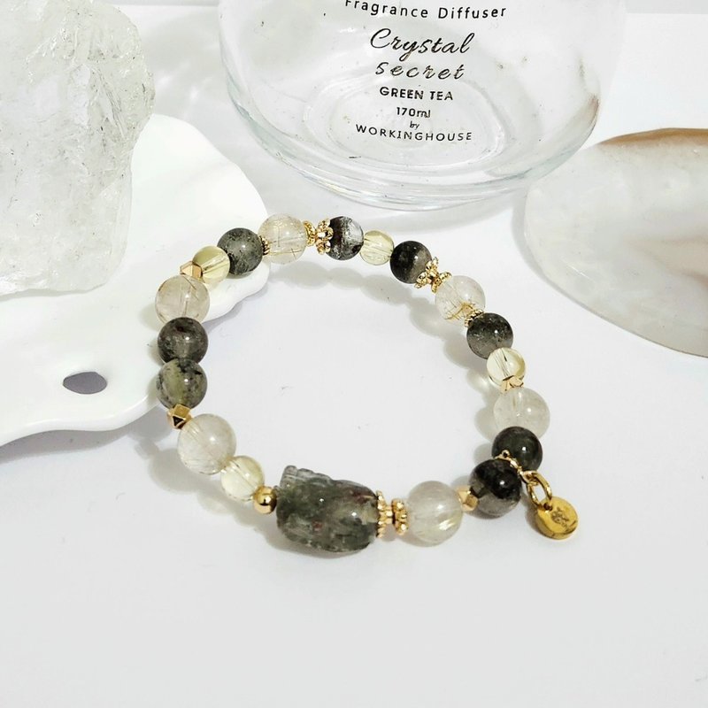 Green Phantom Pixiu Design Bracelet / Boost Career, Attract Wealth, Ward Off Negativity with Paired Crystals - สร้อยข้อมือ - คริสตัล สีเขียว