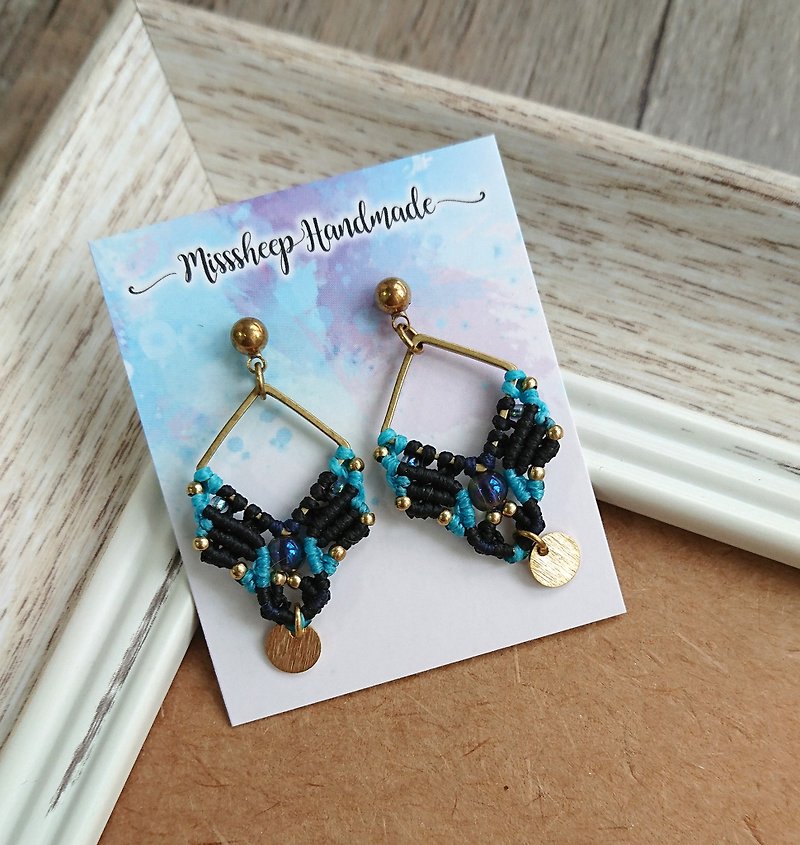 A134-National style South American wax line woven brass beads glass beads earrings (ear hook / ear clip) - Earrings & Clip-ons - Other Materials Black