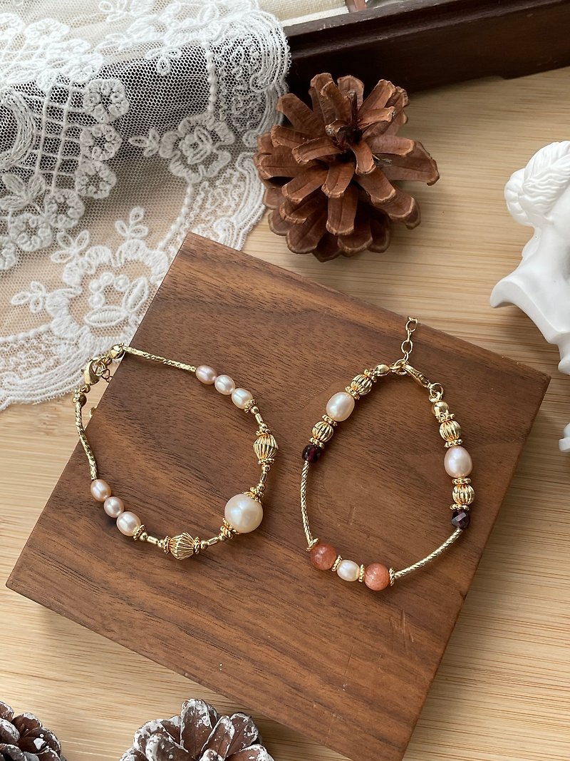 . Pearl sentiment. New Christmas product natural freshwater pearl rabbit hair crystal Stone 14k gold-filled bracelet - Bracelets - Pearl 