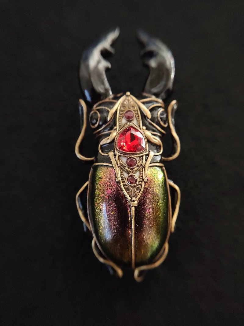 Stag Beetle,Big Beetle,Beetle Brooch,Green Beetle,Insect brooch - Brooches - Gemstone Multicolor