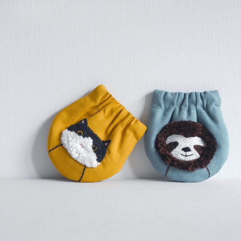刺繡口金零錢包材料組－貓咪 含影片教學  手縫 新手ok - 編織/刺繡/羊毛氈/縫紉 - 棉．麻 