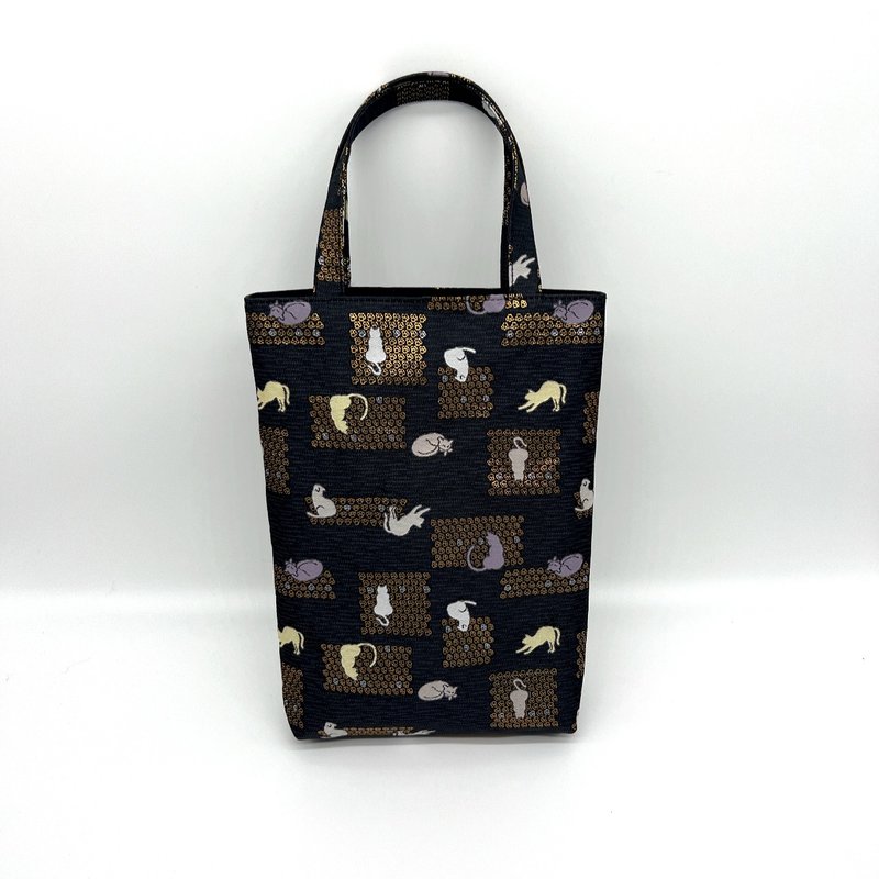 Japanese pattern handbag made from Nishijin-ori and brocade fabric - Handbags & Totes - Polyester Multicolor