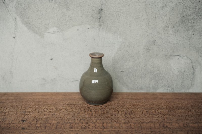 花器 l 苔球綠 小花瓶 - 花瓶/花器 - 陶 綠色