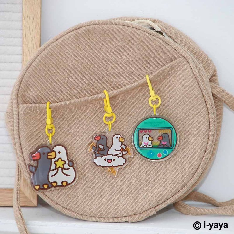 Retractable chicken and duck black and white goose Acrylic pendants - พวงกุญแจ - อะคริลิค หลากหลายสี