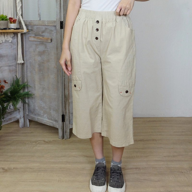 Hana Mokuba 鬆緊腰裝飾排扣休閒七分褲 - 女長褲 - 其他材質 