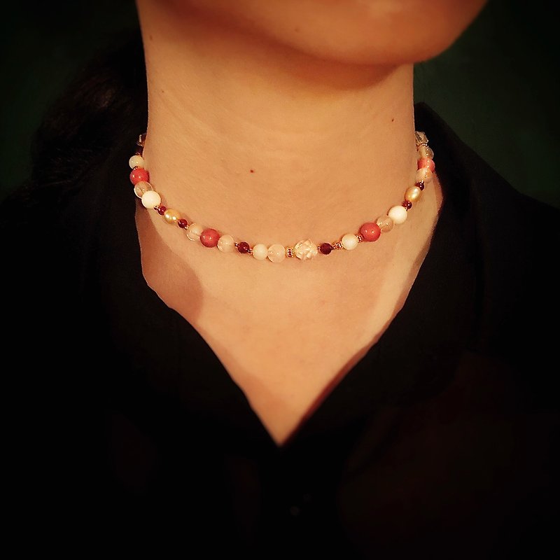 //Aurora// Rose Stone, Pink Crystal, Freshwater Pearl Necklace・Crystal necklace - Necklaces - Crystal Pink