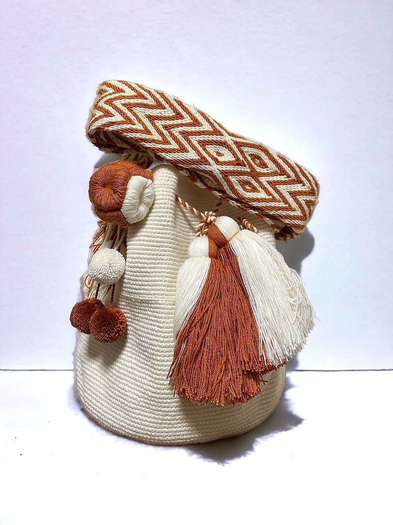 Classic Wayuu Mochila Bag - Messenger Bags & Sling Bags - Cotton & Hemp Multicolor