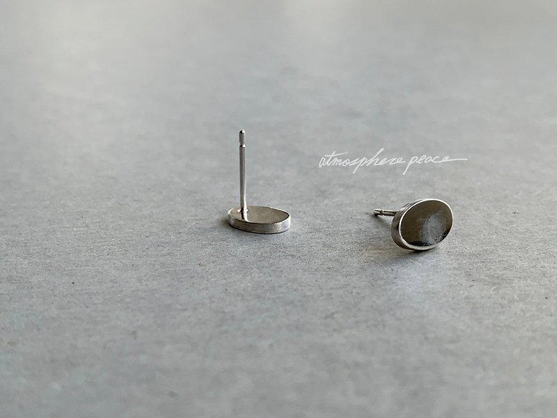 SV925 小さな窓 / Pierced Earrings - 耳環/耳夾 - 純銀 銀色