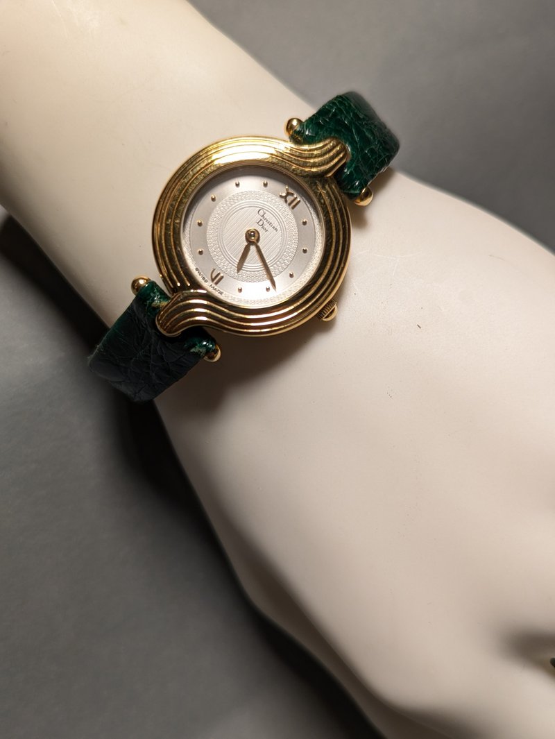 DIOR vintage quartz 稀有款女仕石英錶 - 女錶 - 其他金屬 金色
