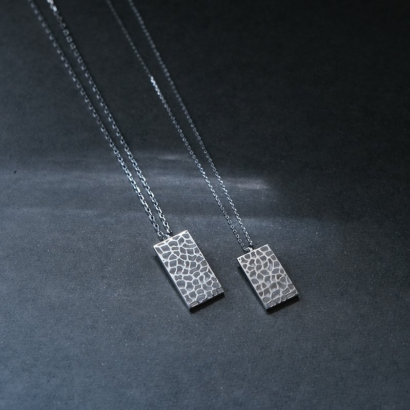 White Crack Pair Necklace Silver 925 Men's Women's Unisex - สร้อยคอ - โลหะ สีเงิน