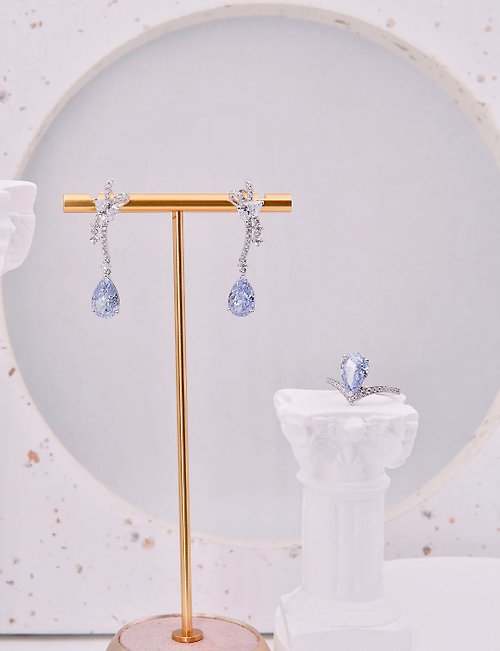 Lafit 女生儀式感禮物— 罕見長春花藍色寶石首飾套組