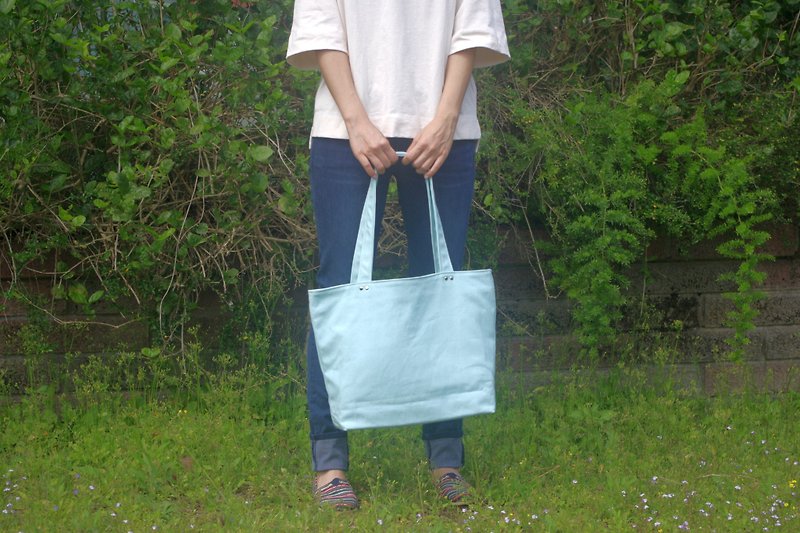 Absolute value---classic tote bag stone wash canvas light blue - Messenger Bags & Sling Bags - Cotton & Hemp 
