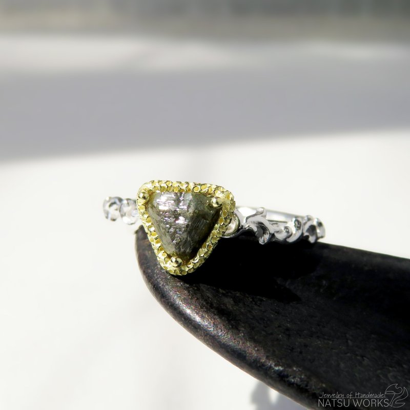 ダイヤモンド リング / rough Diamond with Gold and Silver Ring lll - 戒指 - 寶石 金色