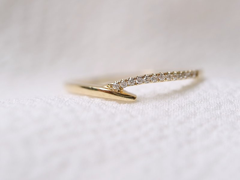 Personalized simple diamond line ring - General Rings - Diamond Gold