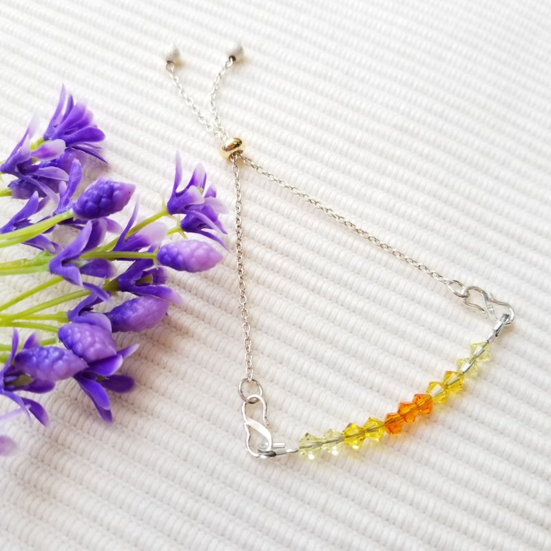 Crystal Bracelet in Gradient Colour (Yellow) - สร้อยข้อมือ - วัสดุอื่นๆ สีเหลือง