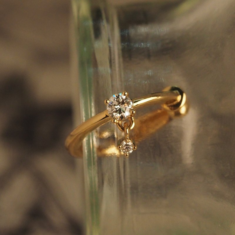 18K金懸垂鑽石耳夾 18K Gold Dangling Diamond Ear Cuff - 耳環/耳夾/耳骨夾 - 貴金屬 