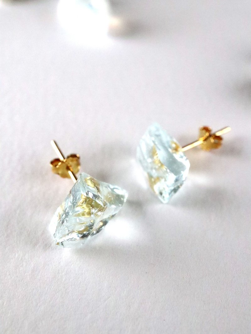 STAR STONE stud earrings - BLUE - Earrings & Clip-ons - Glass Blue
