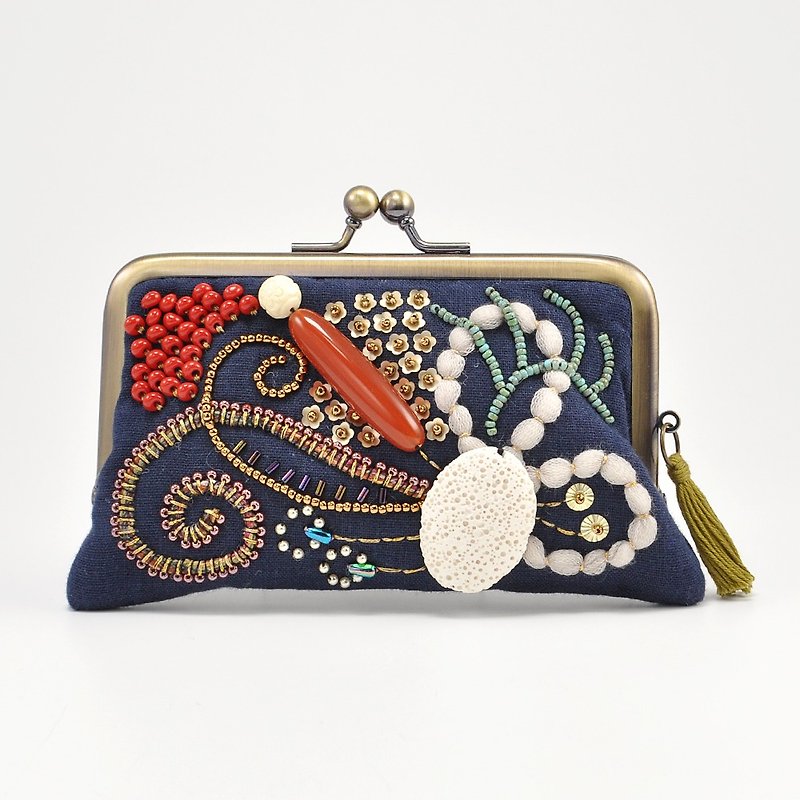 Sparkle and statement card case, accessory purse,  navy card case, one of a kind - กระเป๋าเครื่องสำอาง - ผ้าฝ้าย/ผ้าลินิน สีน้ำเงิน