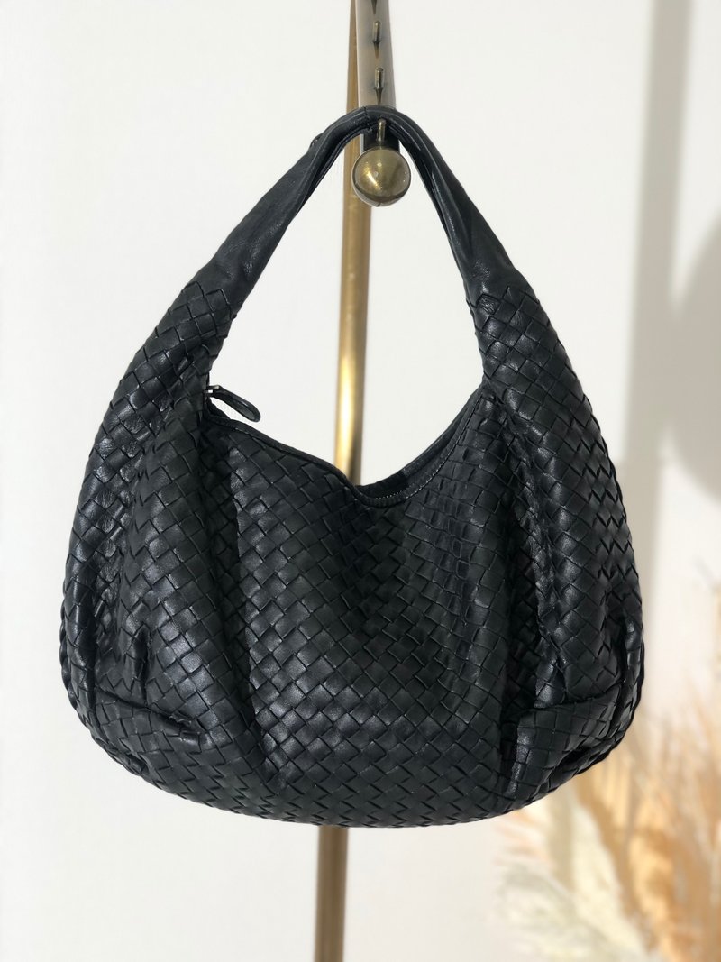 【 日本直送　名牌中古包 】Bottega Veneta ボッテガ・ヴェネタ レザー ホーボーバッグ ワンショルダー ショルダーバッグ ブラック yrwi4p - 手提包/手提袋 - 真皮 黑色