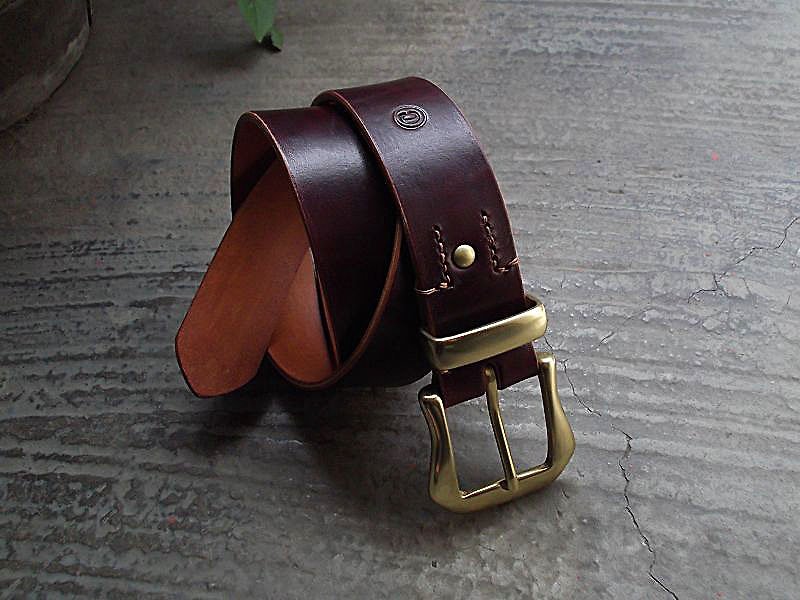 Bronze head & Bronze rings hand dyed belt vegetable tanned leather knight style biker hand - เข็มขัด - หนังแท้ หลากหลายสี