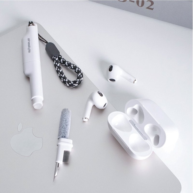 Multifunctional cleaning pen Bluetooth headset/keyboard/mobile phone four-in-one cleaning set - Gadgets - Plastic White