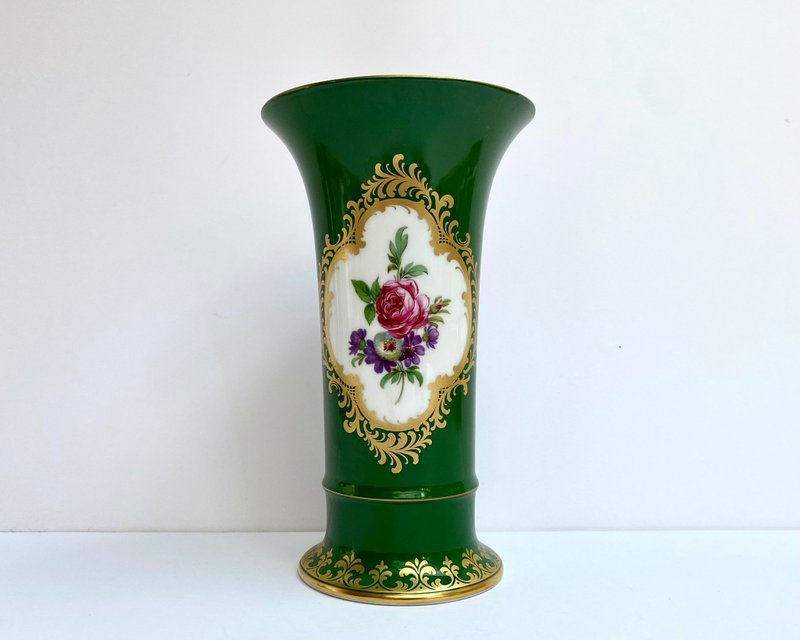 Vintage Porcelain Vase For Flowers German Porcelain Kaiser, 1980s - Pottery & Ceramics - Porcelain Green