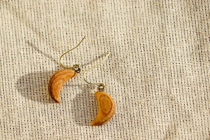 moon - Earrings & Clip-ons - Wood Brown