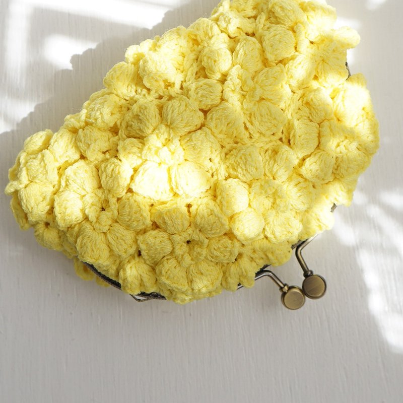 Ba-ba handmade Poppy puff knitting pouch  No.C1465 - 化妝包/收納袋 - 其他材質 黃色