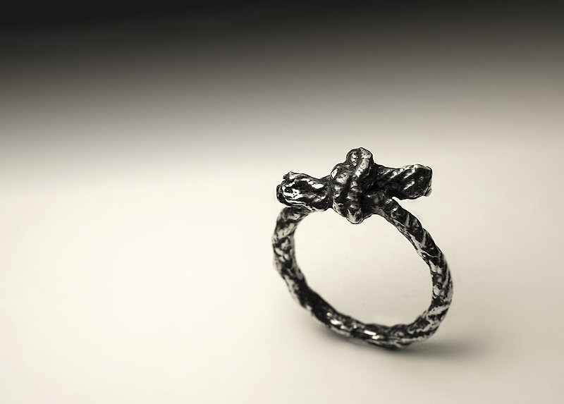 Knot ring - แหวนทั่วไป - โลหะ สีเงิน