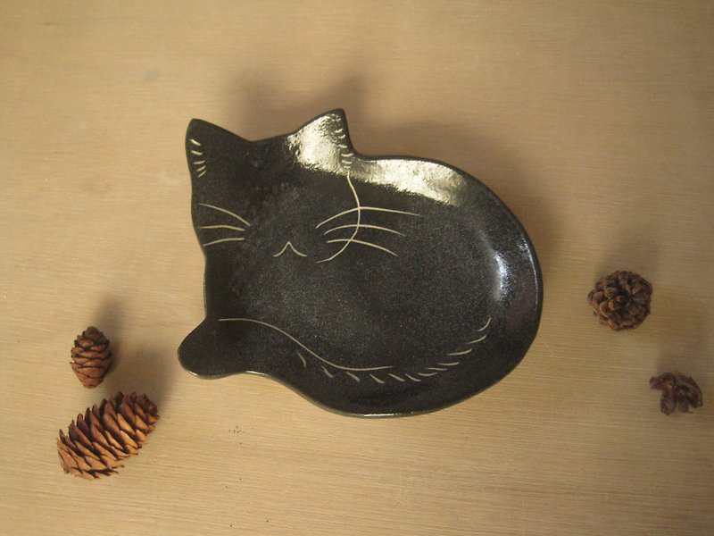 DoDo手作り動物シルエットモデリングプレート-猫腹臥位（ブラック） - 花瓶・植木鉢 - 陶器 ブラック