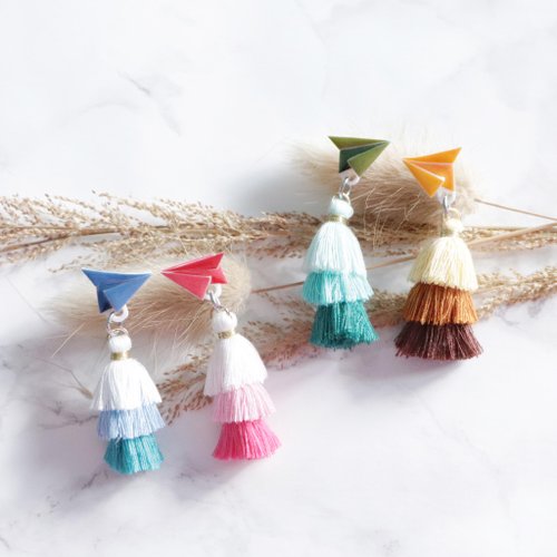 cravis handmade shop 紙飛機流蘇耳環