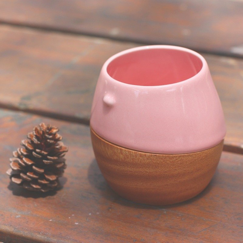 WarmBi Bird's Nest Cup / Peach Noodles / Love As Always - Mugs - Porcelain Pink
