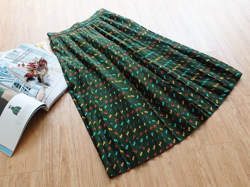 Vintage under / skirt no.116 tk - Skirts - Polyester Green