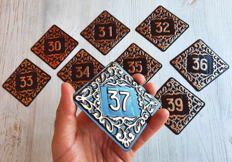 Decorative door number sign 37 - apartment rhomb door address plate vintage - 門簾/門牌 - 其他金屬 黑色