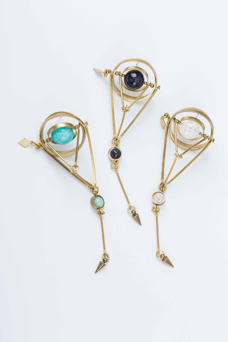 Single crystal of dimension Earring - Earrings & Clip-ons - Copper & Brass 