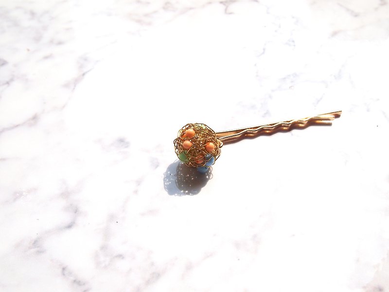 Cherish golden round braided Bronze wire as pink ball with beads unclamping - Hair Accessories - Other Metals Multicolor