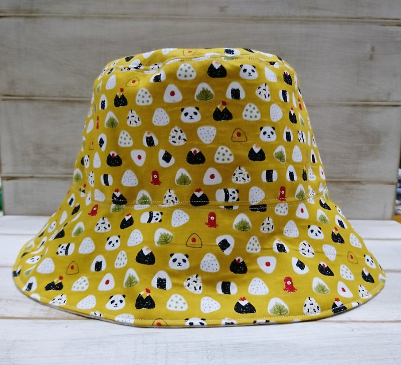 芥黃色熊貓飯糰&米色格紋雙面漁夫帽/遮陽帽 - 帽子 - 棉．麻 黃色