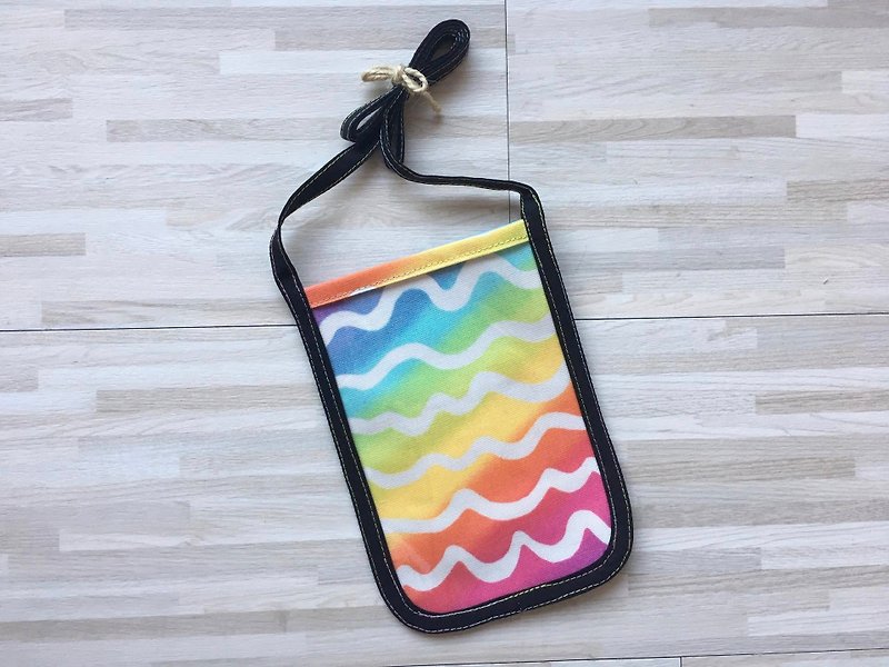 Mobile phone neck bag _ rainbow wave - กระเป๋าเครื่องสำอาง - ผ้าฝ้าย/ผ้าลินิน หลากหลายสี