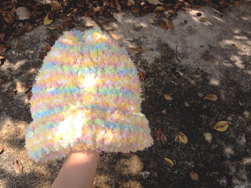 knitted hat handmade - หมวก - เส้นใยสังเคราะห์ หลากหลายสี