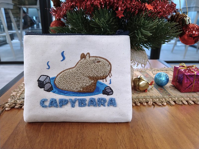 [Capybara Coin Purse] Cute Capybara Three-dimensional Embroidery Universal Coin Purse Valentine's Day Gift - กระเป๋าสตางค์ - วัสดุอื่นๆ หลากหลายสี