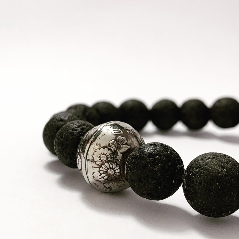 Japan 50 yen bead with volcanic rock beads bracelet - สร้อยข้อมือ - โลหะ 