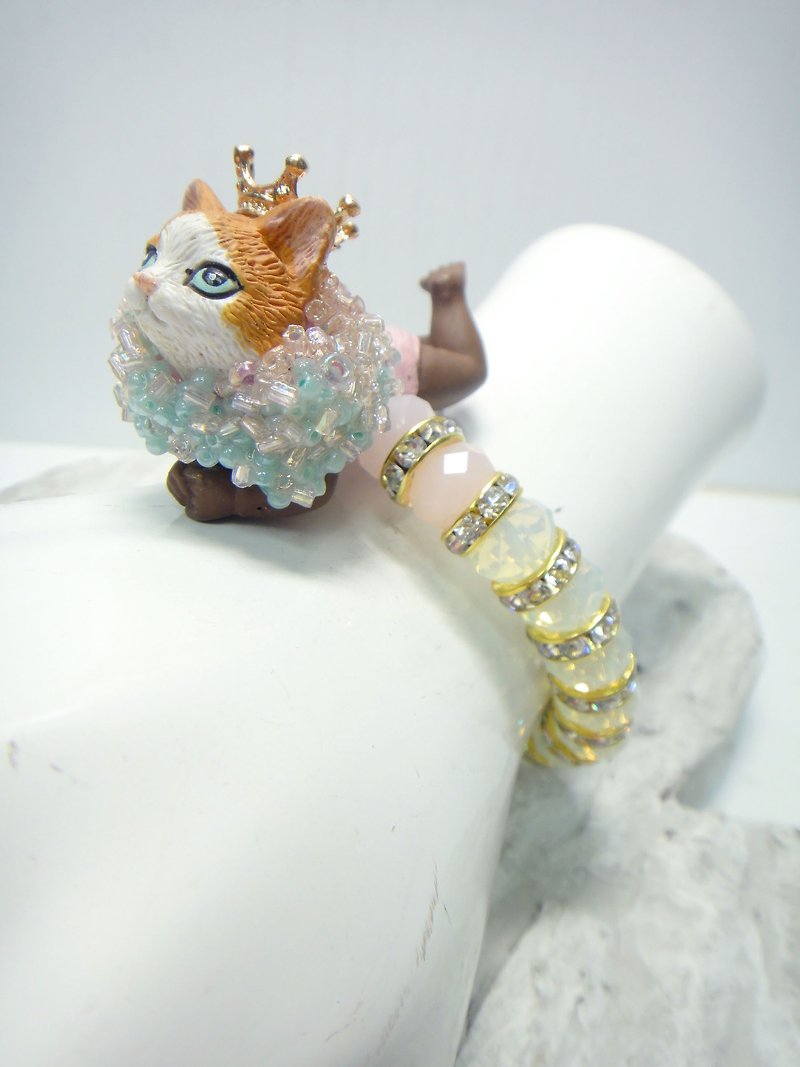 TIMBEE LO burst Meng cat king elastic protein crystal stone bracelet - Bracelets - Gemstone Pink